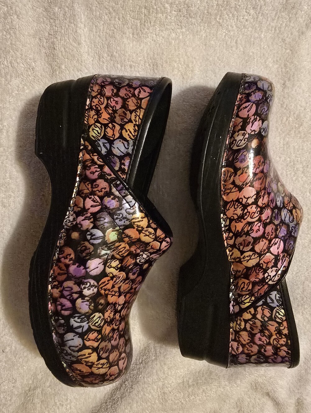 Dansko Professional Viola Dot Cursive Patent Leather Clogs Excellent 9.5-10 - Picture 4 of 7